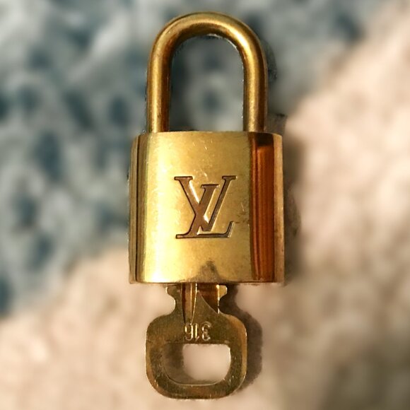 Louis Vuitton Solid Brass Luggage Lock with Key #316 - Picture 10 of 12